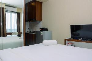 Mini Studio Room Apartment at Tifolia By Travelio