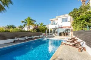 Villa Laguna Sunrise by Ezoria Villas - Maa