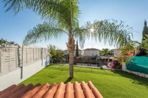 Villa Laguna Sunrise by Ezoria Villas