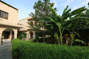 Hotel Sunbird