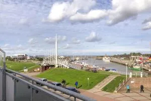 Meerblick-Ferienwohnung Black Pearl - Esens