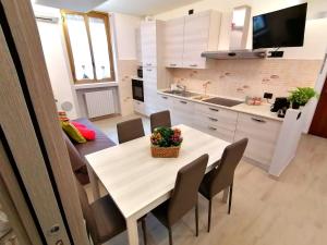 Bnbook-Villafranca Train Station