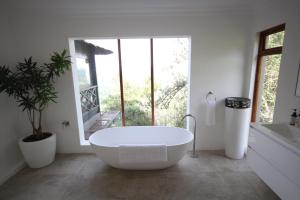 Crestwood Bed & Breakfast