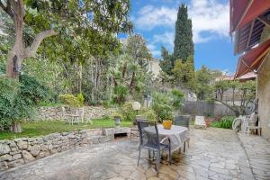 IMMOGROOM - Villa in the city center with terrace- garden