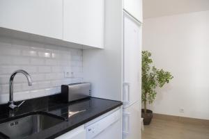 FLH Alfama Traditional Flat