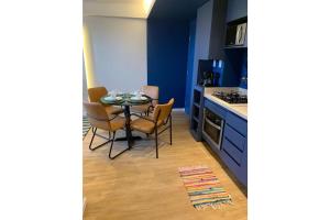 LINDO APARTAMENTO COM VISTA - PRAIA DE PONTANEGRA