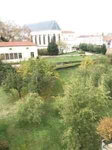 Appartements Confort - Nancy Centre - Chambre - Salle de sport - 45 m2 : photos des chambres
