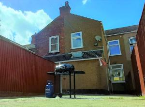 Grimsby-Cleethorpes Sleeps 7