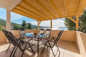 Two-Bedroom Holiday Home room in House Quercus