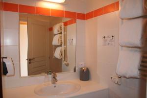 Hotels Hotel Valery : Chambre Double ou Triple