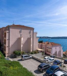 Apartment Pery - sea view