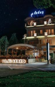 Hotel Lebed
