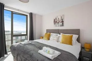 Spacious & Cosy, Netflix, Parking, Colindale Station - The Hyde