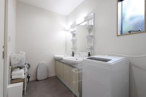 5 minutes Shin-Osaka 3