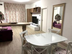 LuxuryApart Mamaia - Casa Del Mar (zona cluburi)
