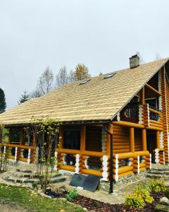 MySynevyr - будинок у серці Карпат