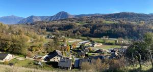 Chalets chalet a la campagne : photos des chambres