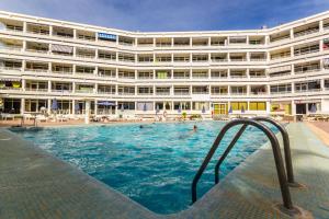 Seaview Friendly Holiday Home 1