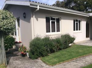 Jasmine Cottage - Cool cottage, hot location