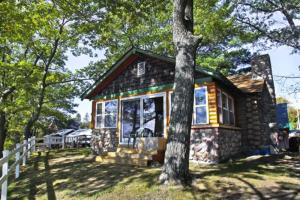 Two-Bedroom House room in Main Cabin - STARRY NIGHTS cabin