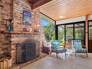 South Passage Beach House by Discover Stradbroke