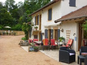 Maisons d'hotes la Bergerie du Bois Joannin 1497 route des fleuriats : photos des chambres