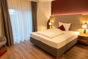Double Room with Balcony room in Hotel-Landgasthaus Ständenhof
