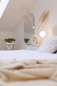 New luxury main square apartment