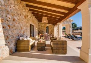 Holiday Home in Ariany Sleeps 8 with Pool Air Con and WiFi