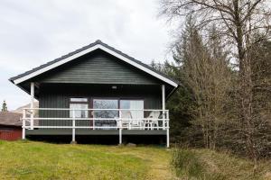 Heron Lodge sleeps up to 4 with free wifi
