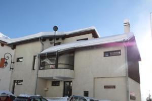 Appartements LES CHENEVERS : Appartement 3 Chambres avec Vue sur la Montagne