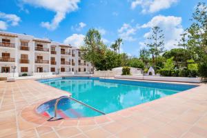 azuLine Apartamentos Can Sanso - 3hvězdičkové hotely ve městě Santa Eularia des Riu