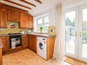Hallbrook Cottage