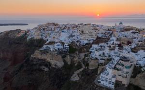 Pezoules of Oia Santorini Greece