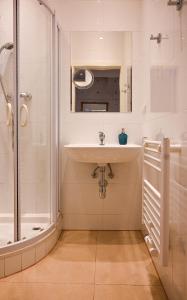 Bright Apartment Mariahilf