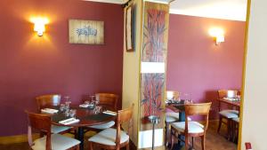 Hôtel-Restaurant Le Normandie photo 9