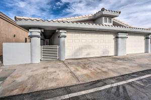 Holiday Home room in Upscale Canalfront Escape with 50ft Private Dock