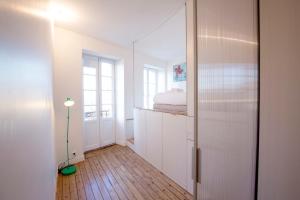 Appartements Place Saint Michel Apartment : photos des chambres