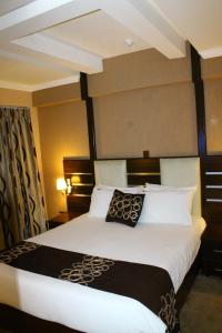 Airport Landing Hotel