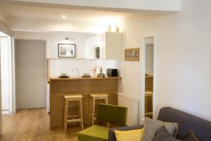 Centre Historique - Tour du Pin 2