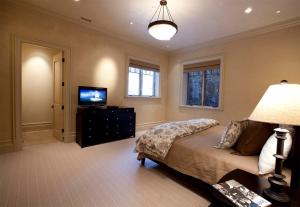 Holiday Home room in HOOD PARK MANOR by Exceptional Stays