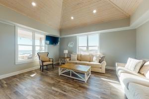 Four Bedroom House room in Picture Perfect