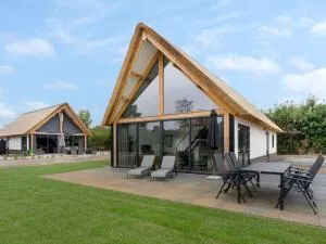 Nice holiday home near Baarle-Nassau - Weelde