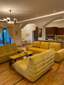 Two-Bedroom Apartment room in ApartamentS