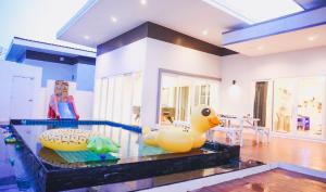 U pool villa Huahin