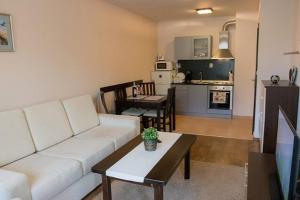 Апартамент DIMANI-Апартхотел Форест Нук Пампорово