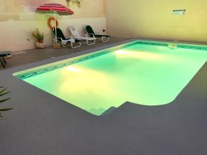 Family Farmhouse & Private Pool Very Good 8 - Vily, Mġarr