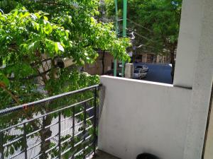 Depto. 3 AMBIENTES con balcón a la calle 2 cuadras de la playa