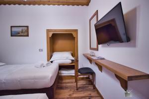 Budget Double or Twin Room room in Hotel Praga
