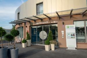 Hotels Holiday Inn Express Paris - Velizy, an IHG Hotel : photos des chambres